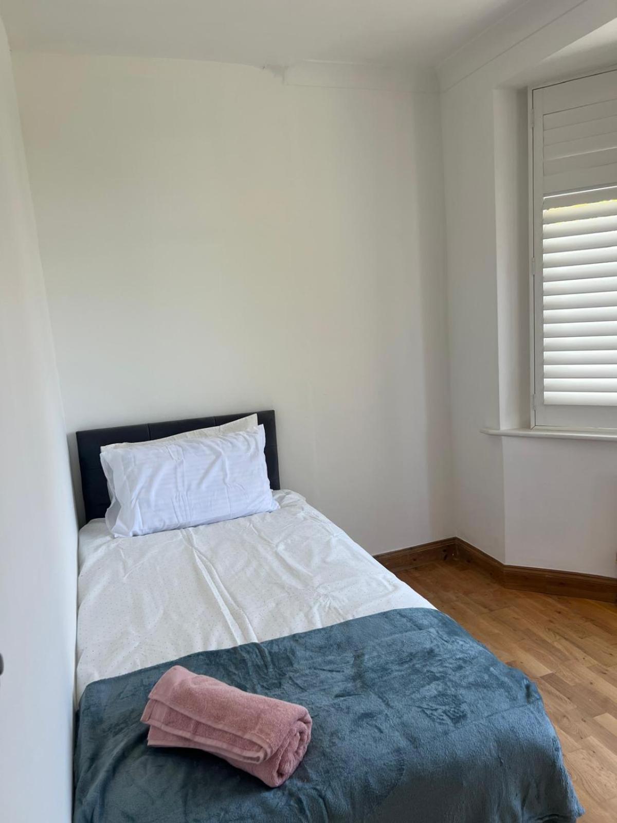 Good Priced Single Rooms In Northolt 外观 照片