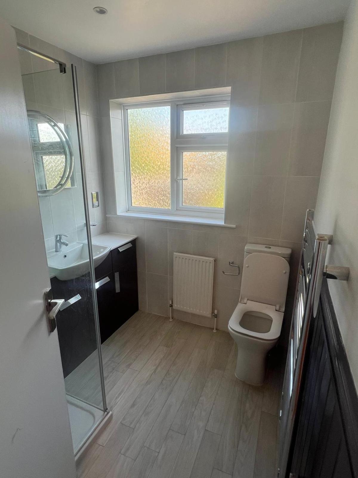 Good Priced Single Rooms In Northolt 外观 照片